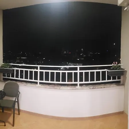 Lägenhet Ea-apartment